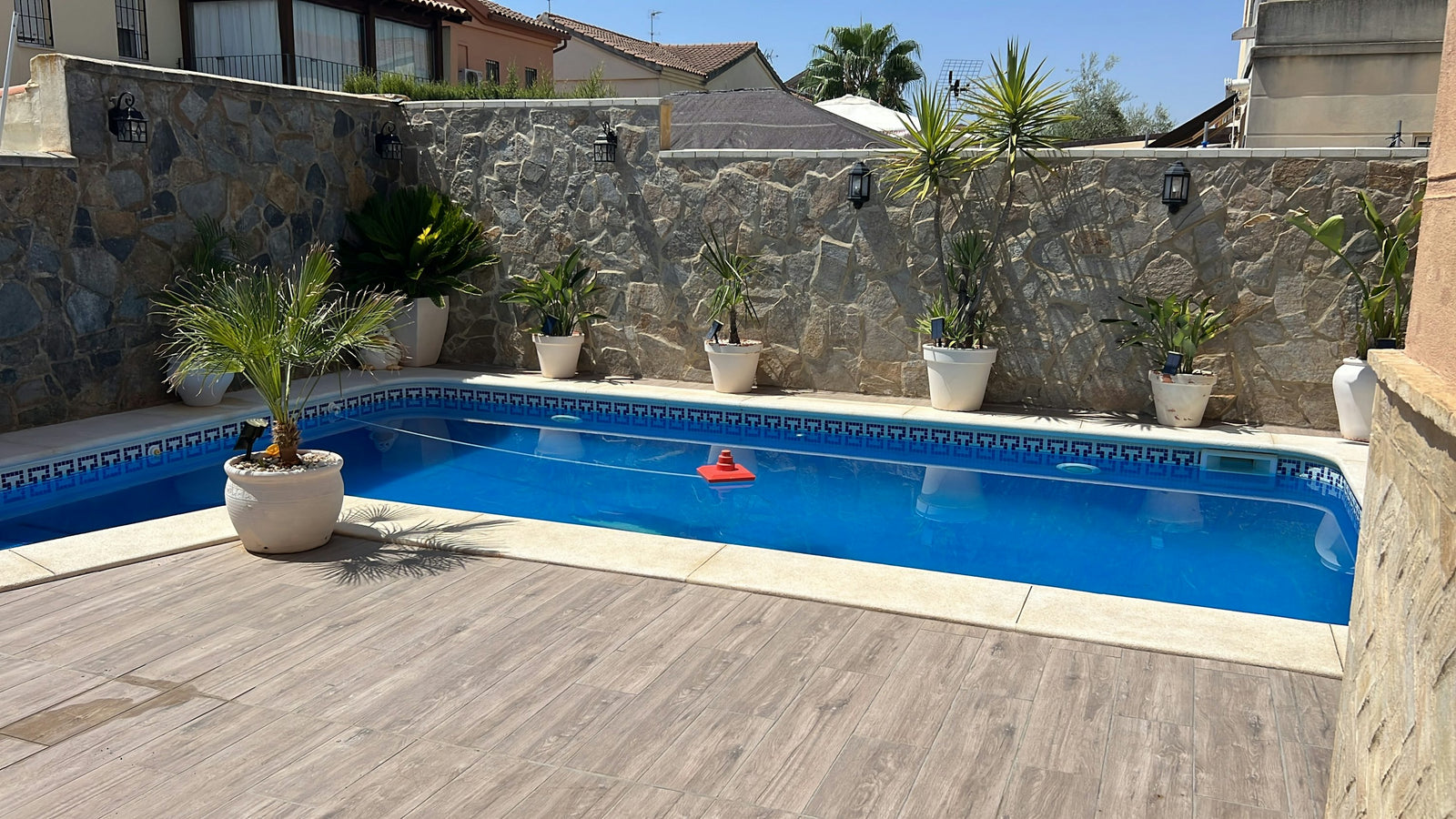 El papel de la alcalinidad del agua en tu piscina